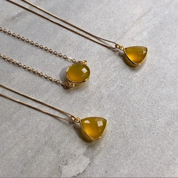 Yellow Chalcedony 18k Gold Necklace - Picture 6 of 7